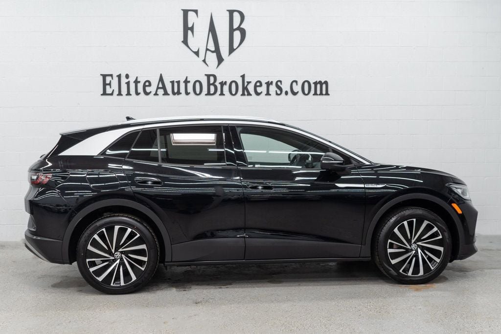 Used 2023 Volkswagen ID.4 Pro S Plus image 5