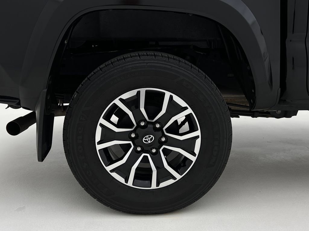 Used 2023 Toyota Tacoma TRD Sport image 27