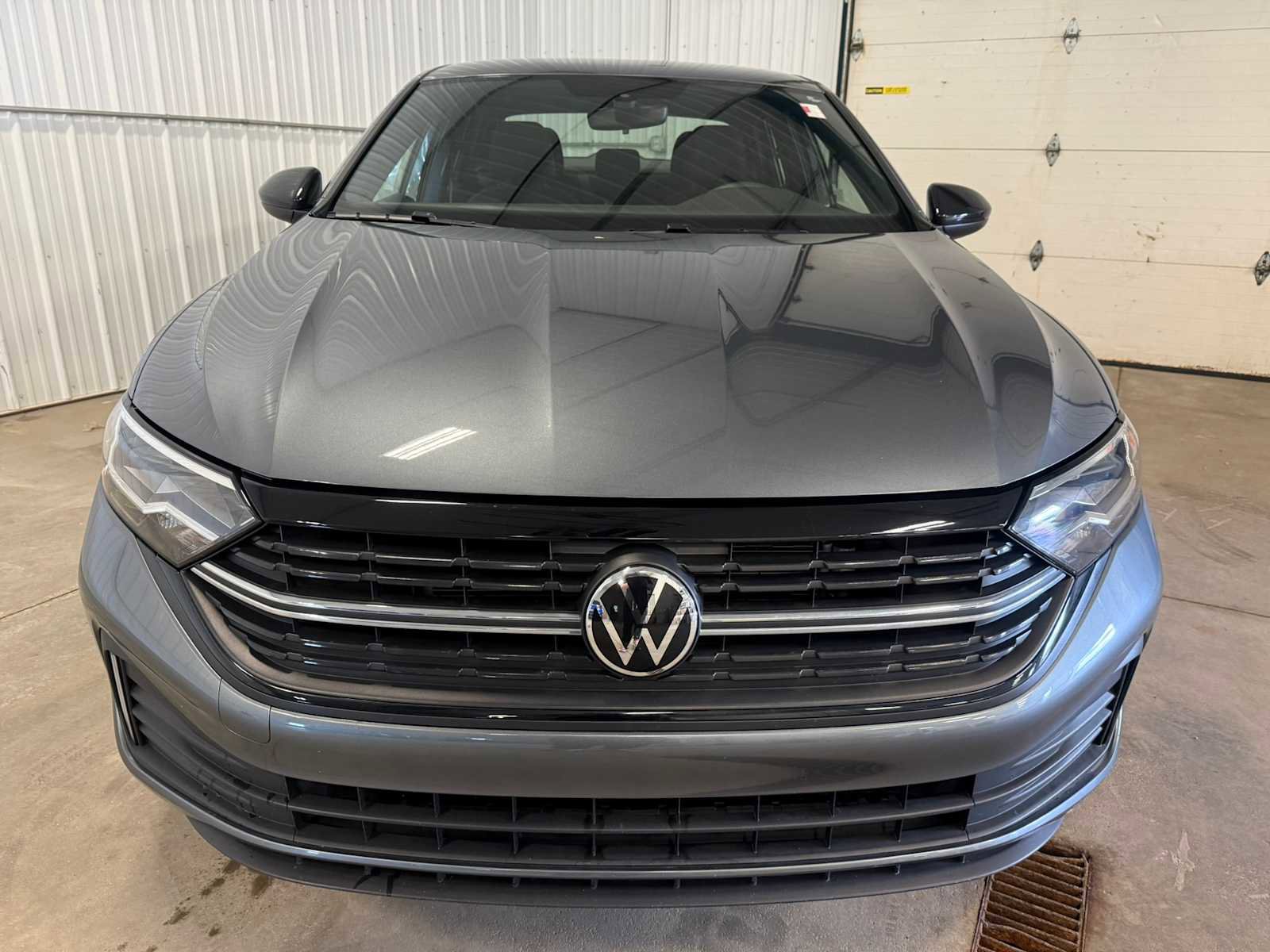 Used 2023 Volkswagen Jetta Sport FWD image 3