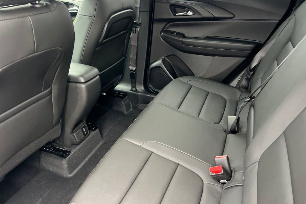 New 2026 Chevrolet TrailBlazer ACTIV w/ Convenience Package image 9