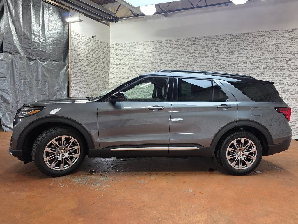 New 2026 Ford Explorer Platinum RWD image 5