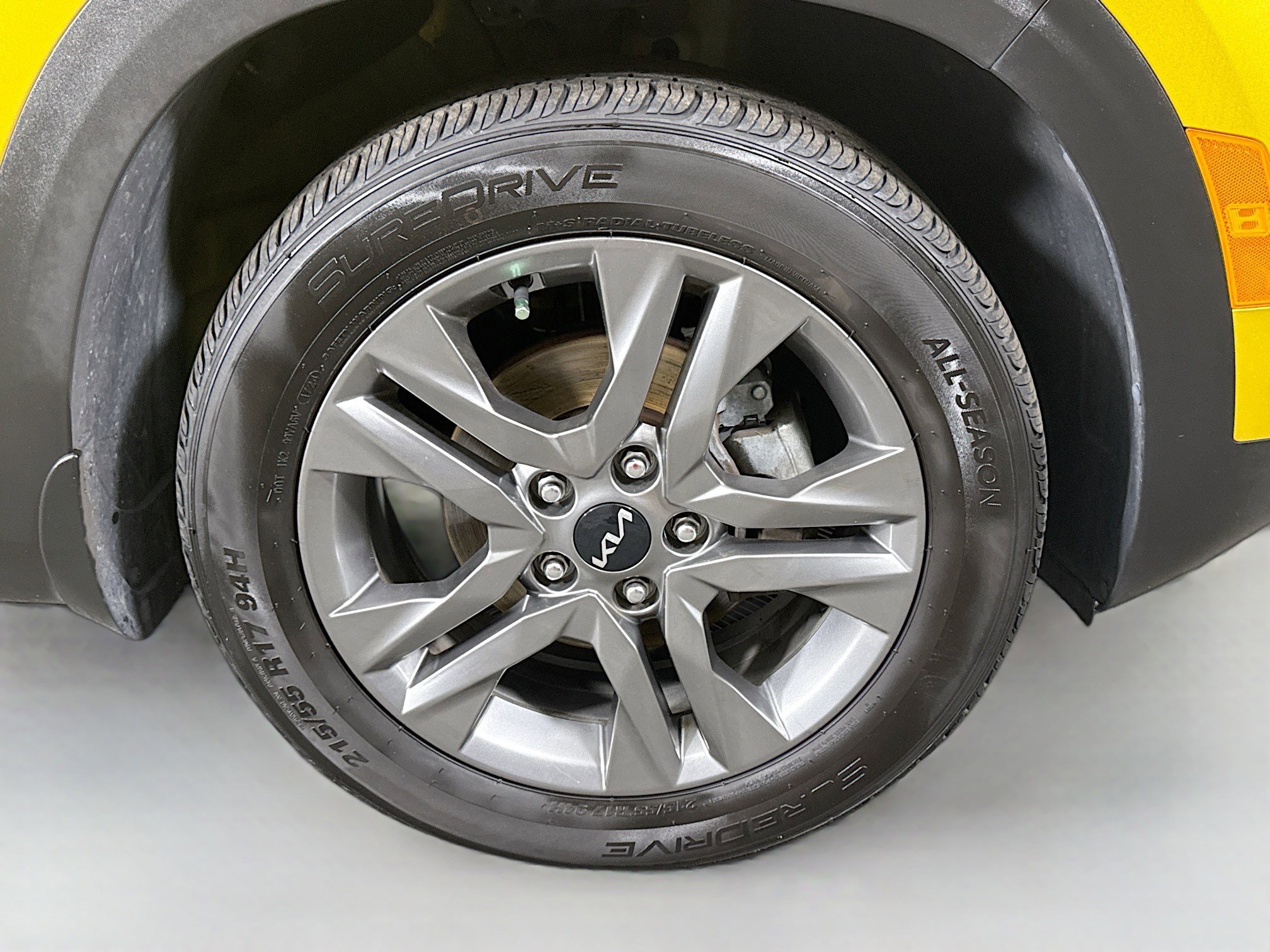 Used 2023 Kia Seltos S FWD image 32