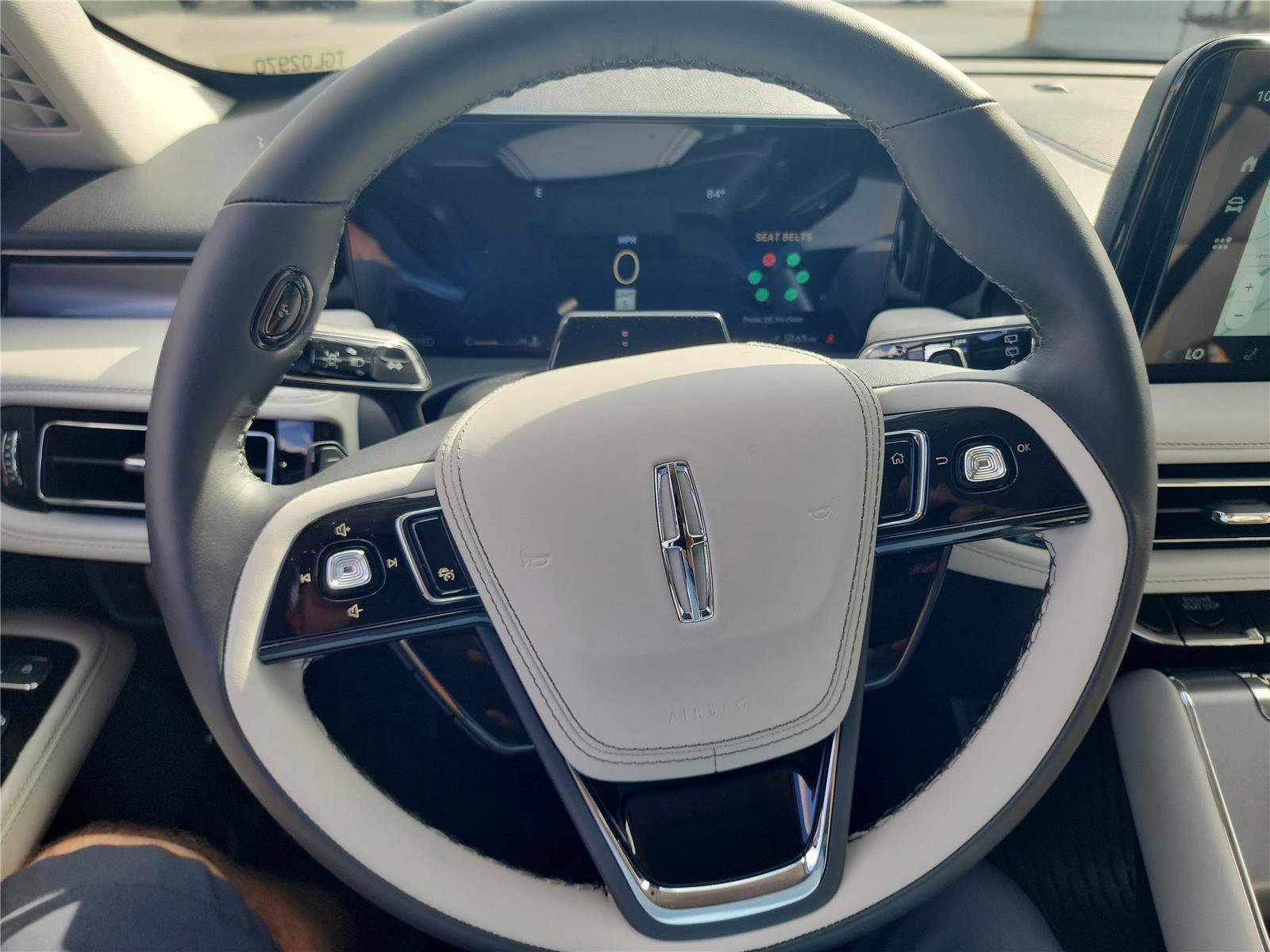 New 2026 Lincoln Aviator 2WD image 29