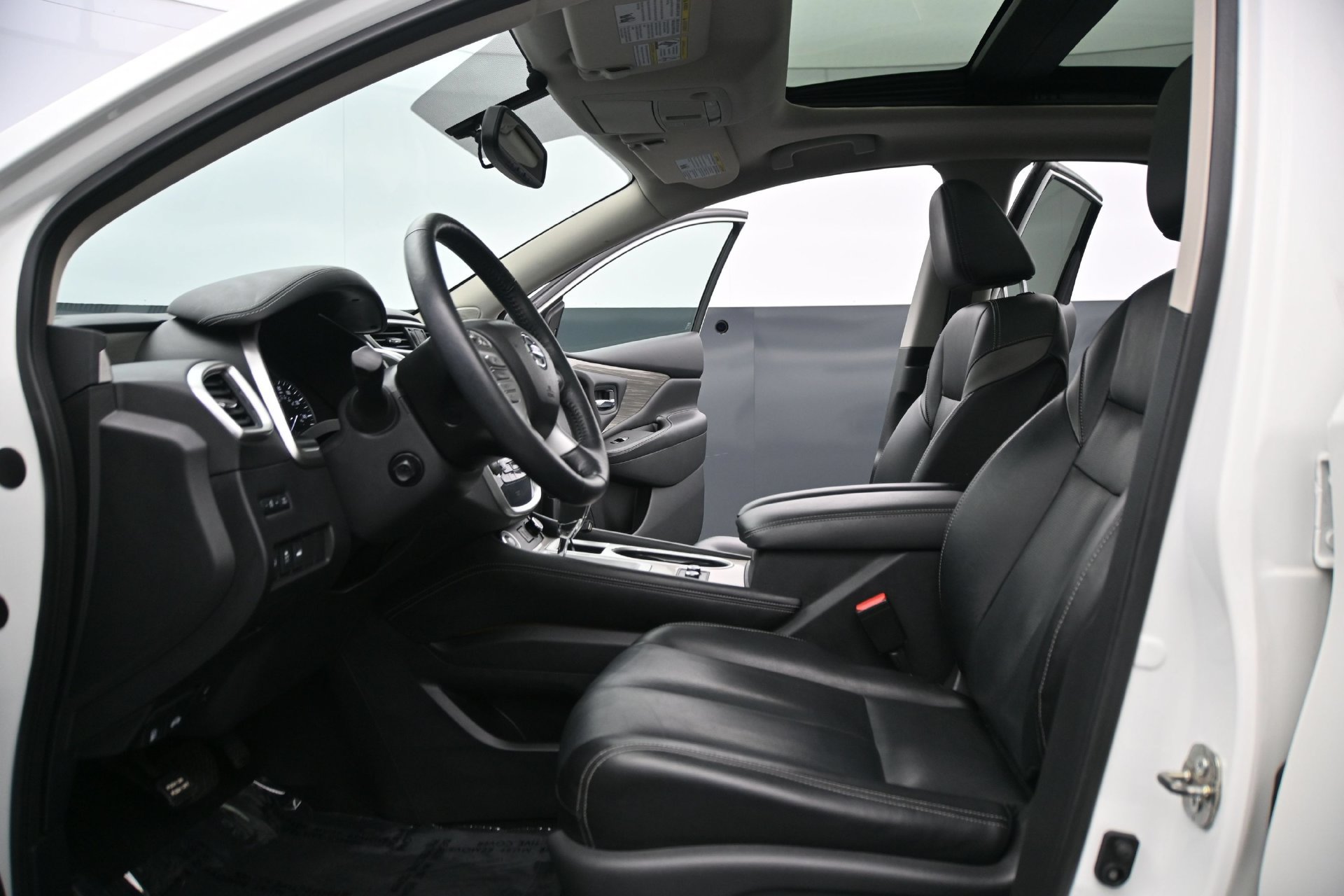 Used 2018 Nissan Murano Platinum w/ Cargo Package AWD/4WD image 21