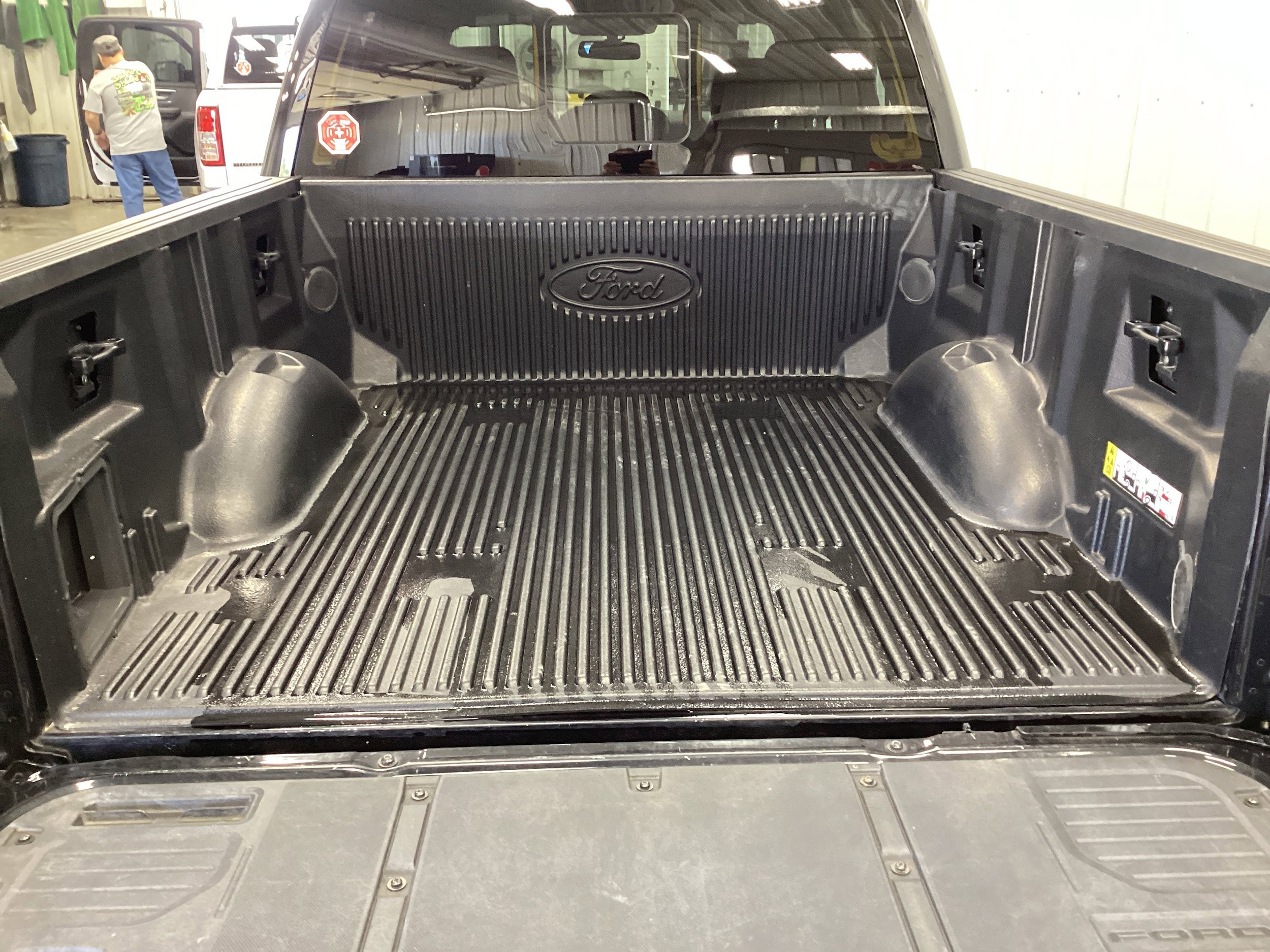 Used 2022 Ford F150 XLT w/ Equipment Group 302A High AWD/4WD image 5