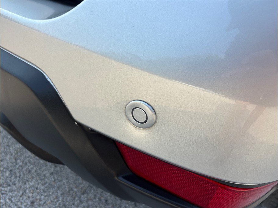 Used 2020 Nissan Rogue SV w/ Premium Package FWD image 15