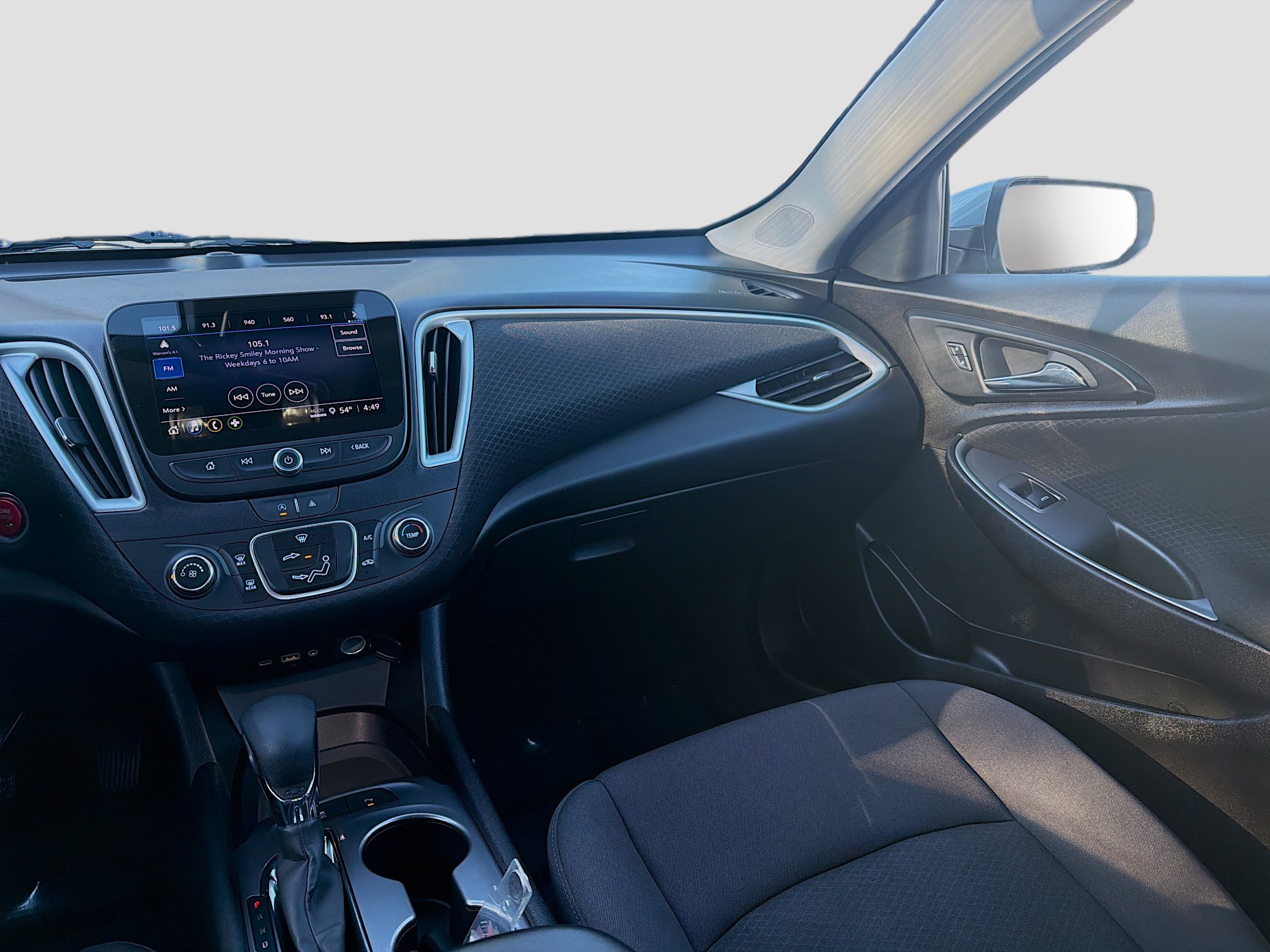 Used 2024 Chevrolet Malibu LS image 19