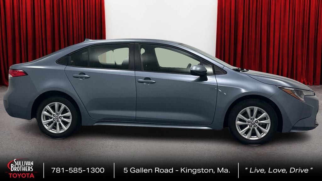 Certified 2023 Toyota Corolla LE w/ LE Premium Package FWD image 4