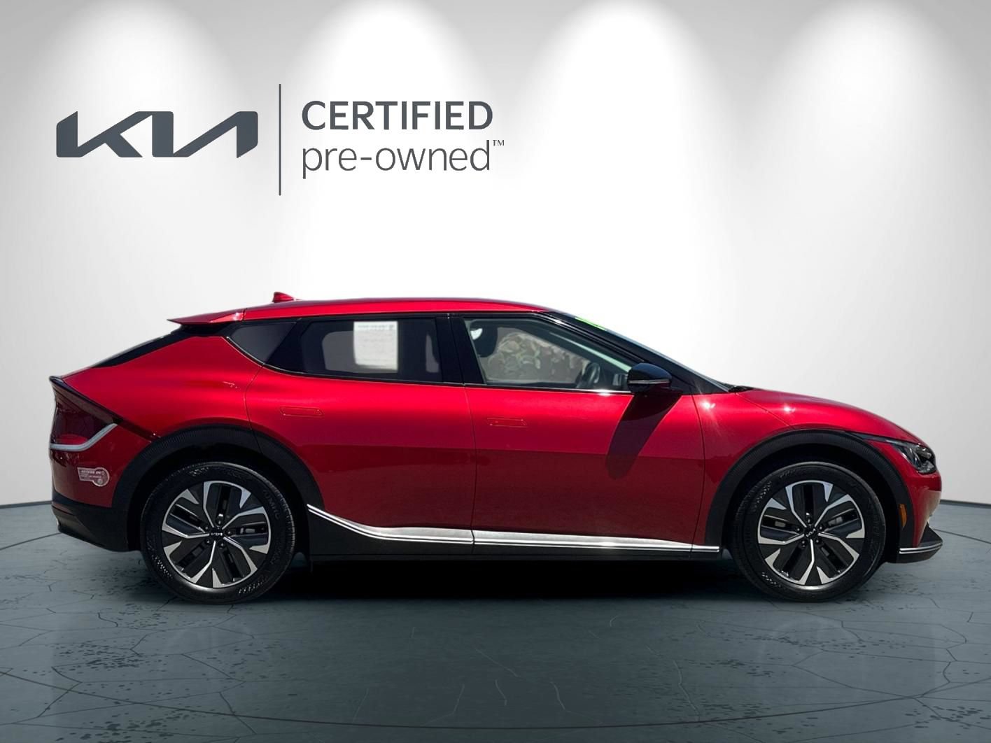 Certified 2024 Kia EV6 Light RWD image 3