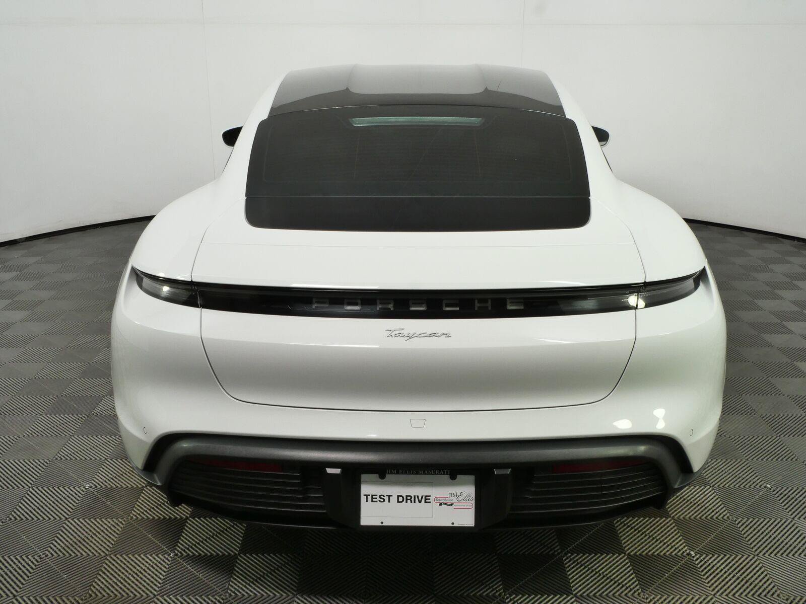 Used 2023 Porsche Taycan RWD image 29