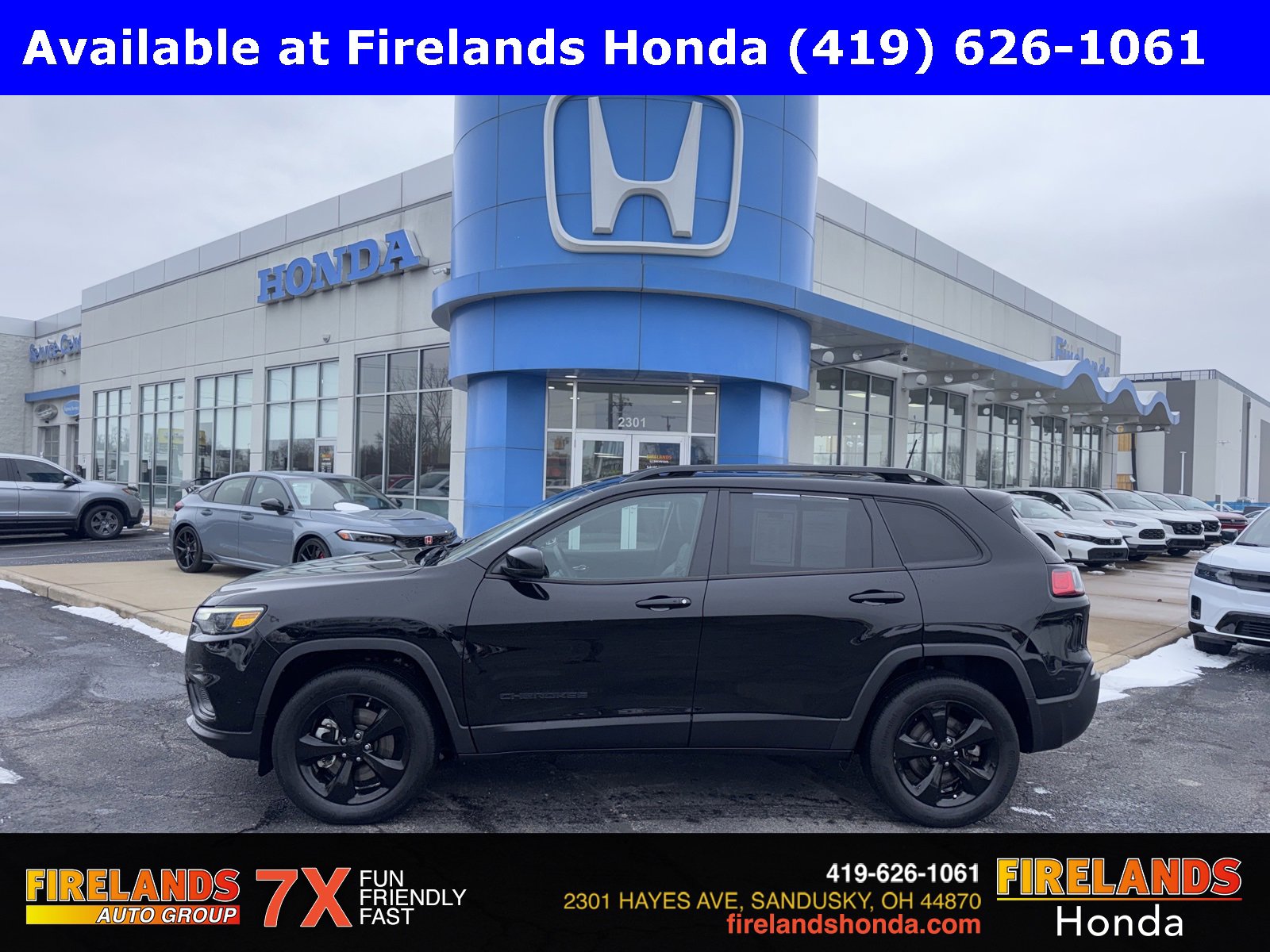 Used 2023 Jeep Cherokee Altitude Lux w/ Lux Elite Package