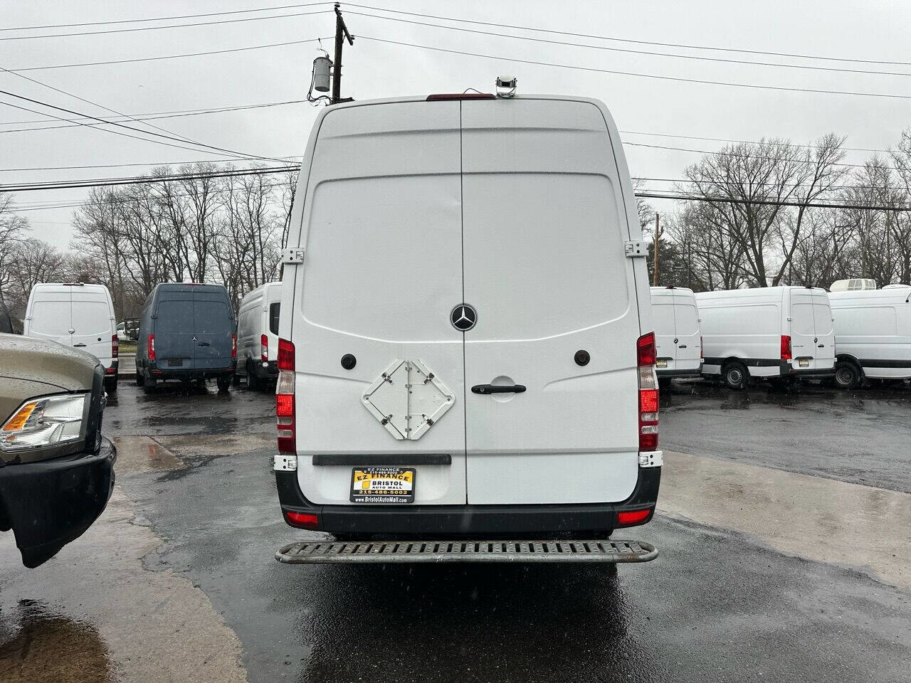 Used 2012 Mercedes-Benz Sprinter 2500 image 6