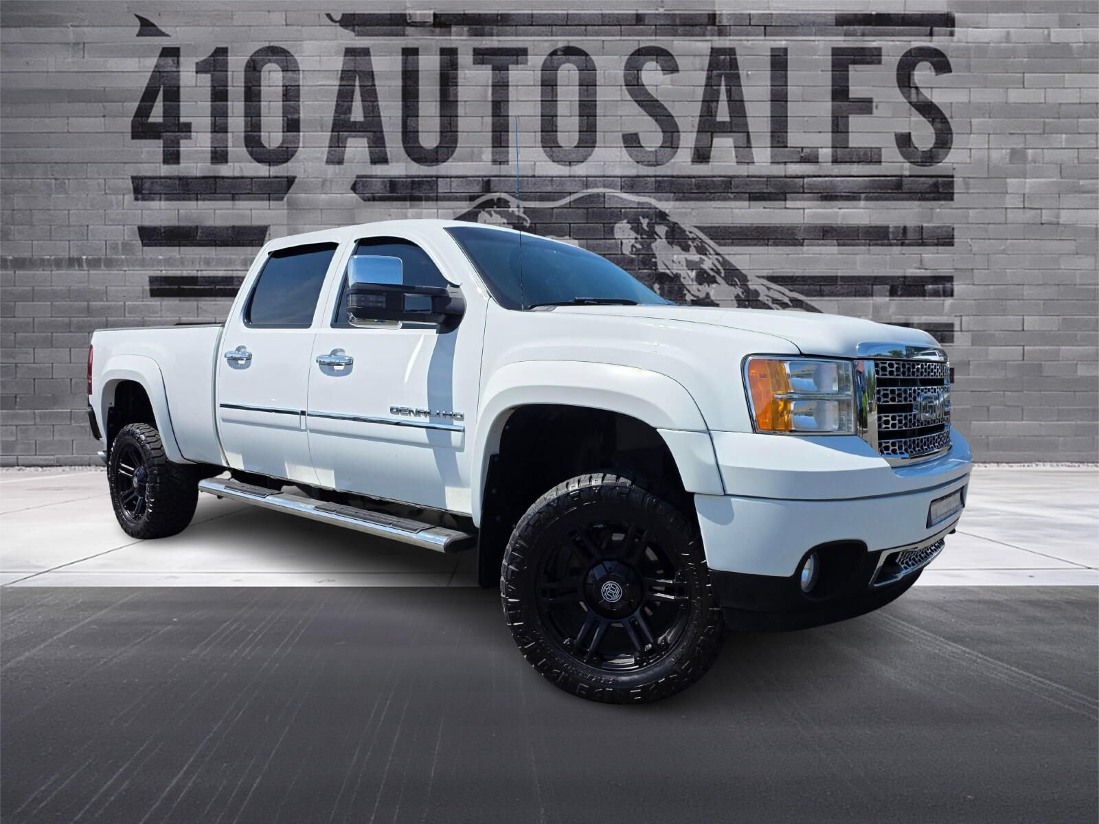 Used 2013 GMC Sierra 2500 Denali w/ Suspension Package, Off-Road