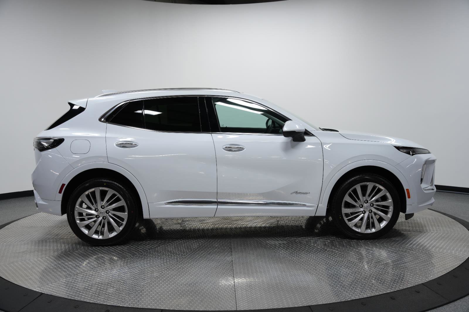 New 2026 Buick Envision Avenir image 9