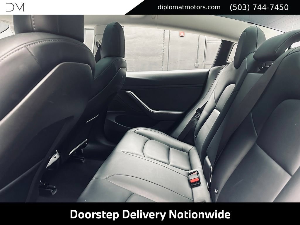 Used 2018 Tesla Model 3 Long Range RWD image 22