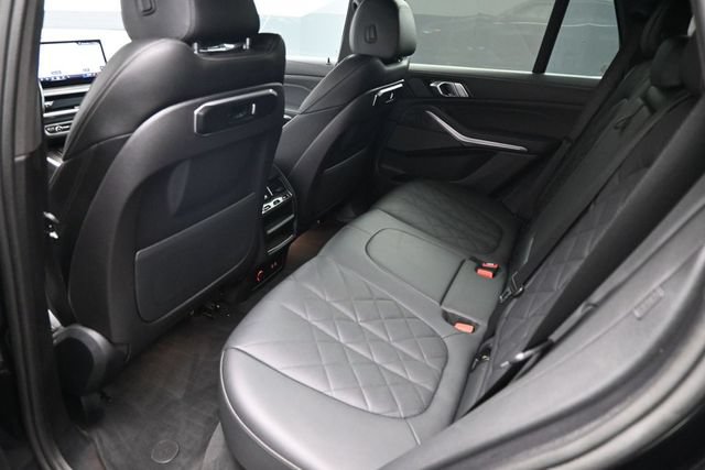 Certified 2024 BMW X5 xDrive40i w/ Premium Package AWD/4WD image 21