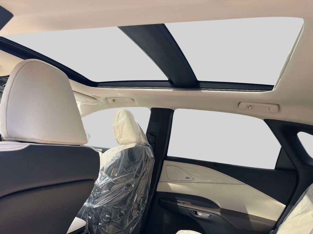 New 2026 Lexus RX 450h AWD image 13