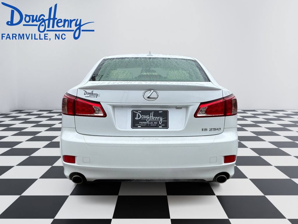 Used 2013 Lexus IS 250 w/ Premium Pkg Value Edition RWD image 4