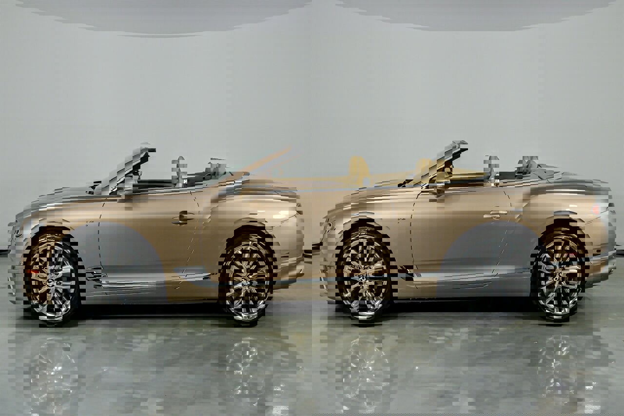 Used 2021 Bentley Continental GT image 8
