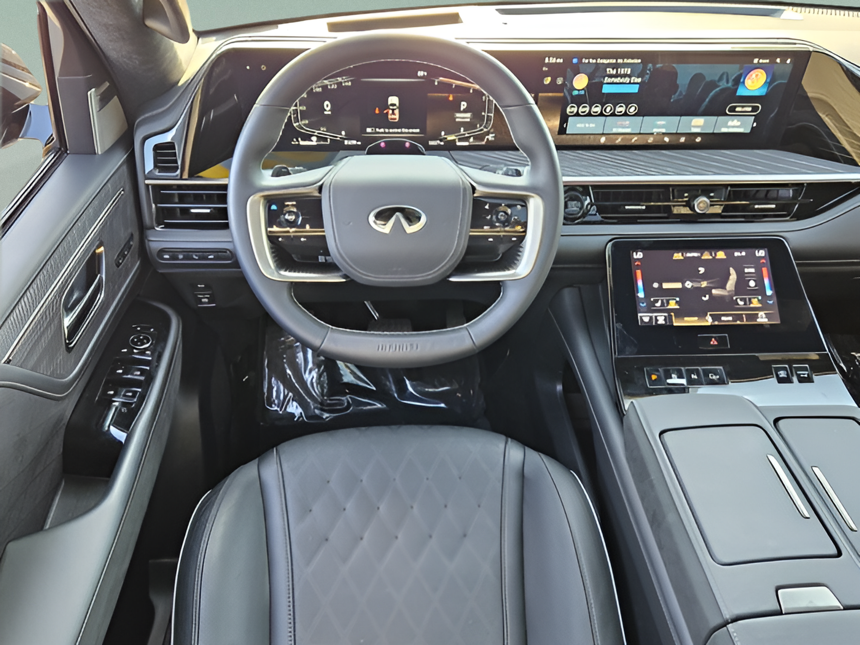 New 2026 INFINITI QX80 Autograph w/ Premium Cargo Package AWD/4WD image 12