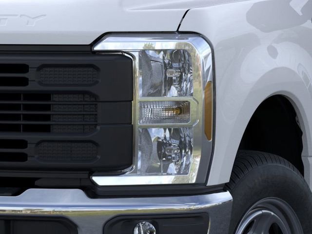 New 2026 Ford F350 XL w/ XL Chrome Package AWD/4WD image 19
