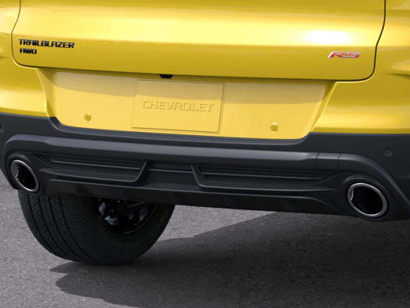 Used 2024 Chevrolet TrailBlazer RS w/ Driver Confidence Package image 14