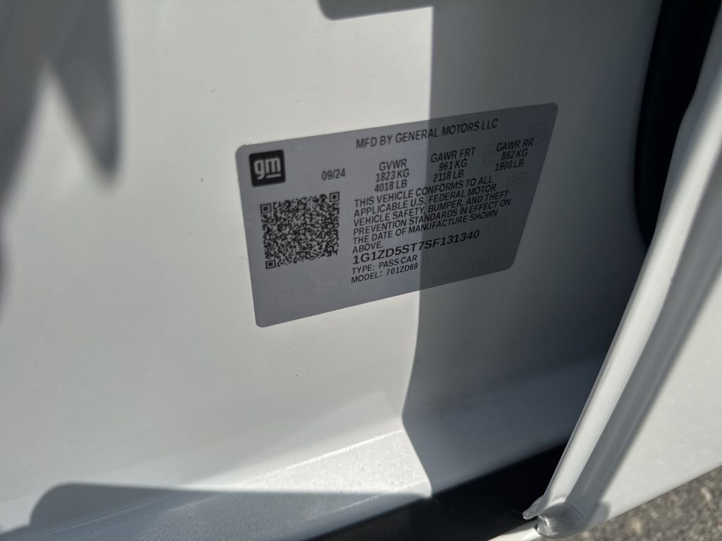 Used 2025 Chevrolet Malibu LT FWD image 35