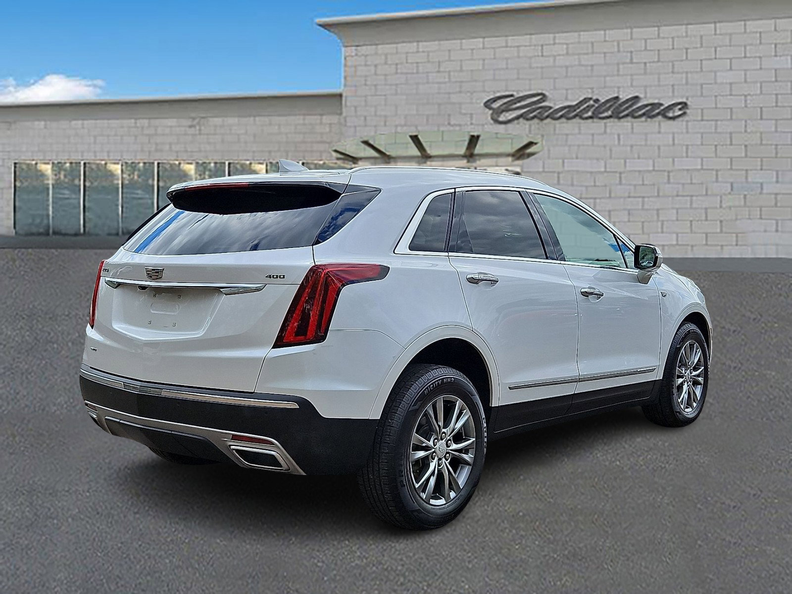 Used 2021 Cadillac XT5 Premium Luxury image 4
