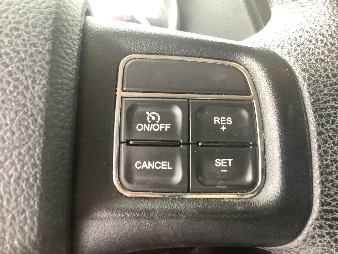 Used 2014 Dodge Journey American Value Package w/ Flexible Seating Group FWD image 35