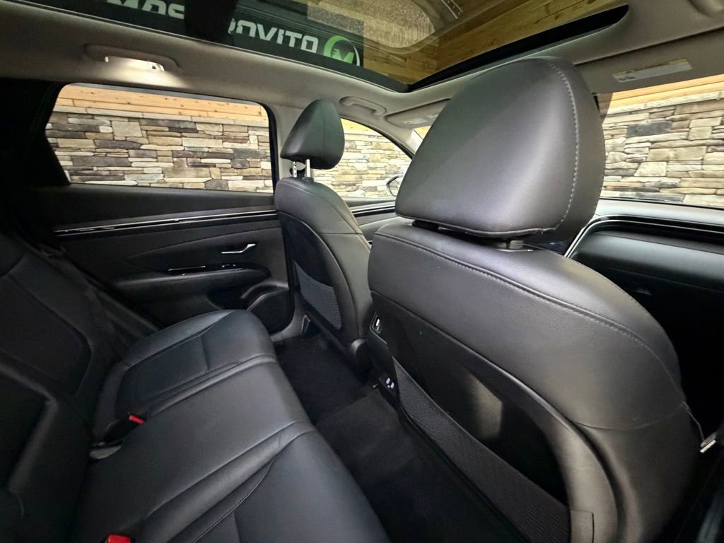 Used 2023 Hyundai Tucson Limited image 32