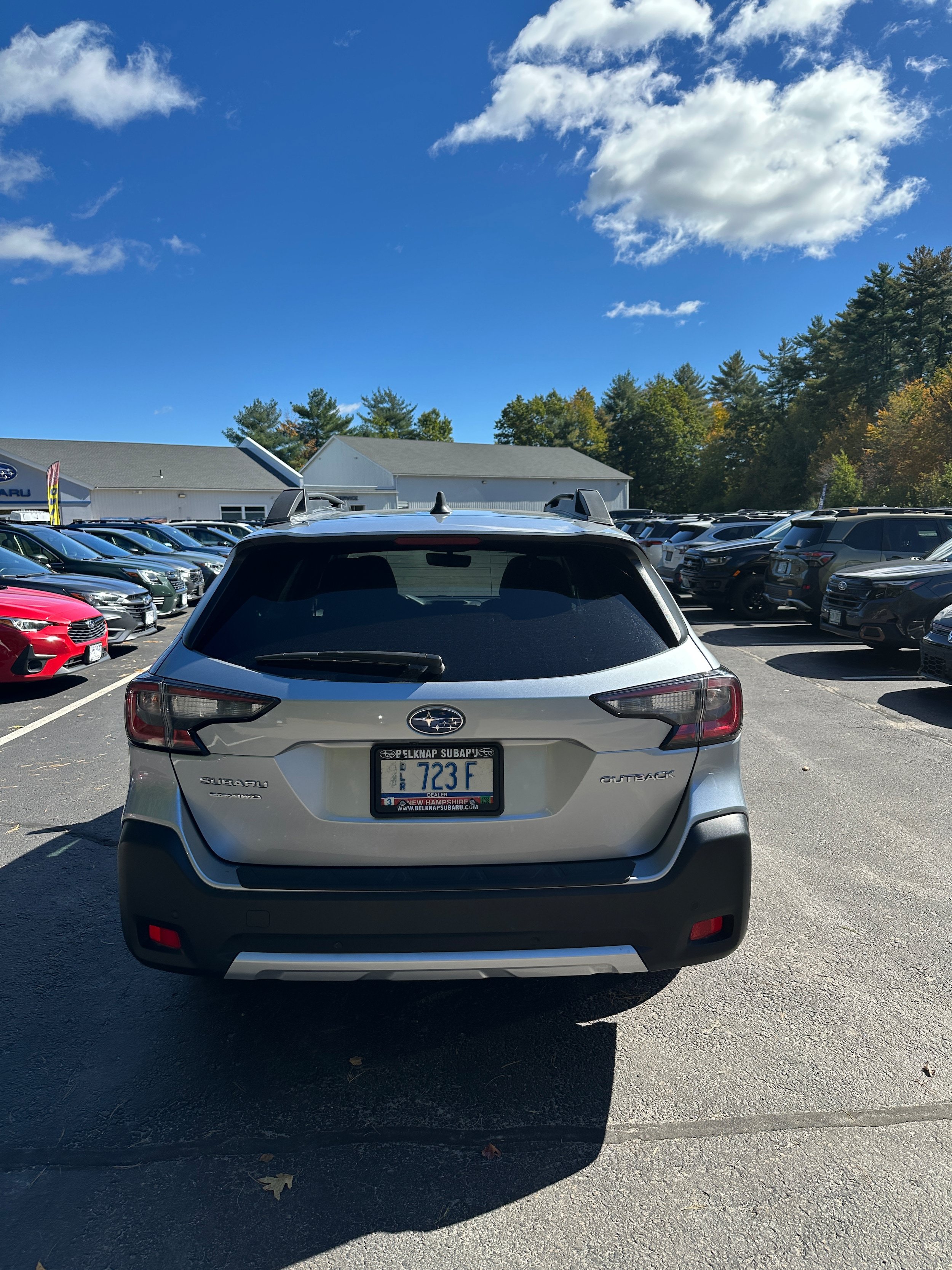Used 2025 Subaru Outback Limited AWD/4WD image 7