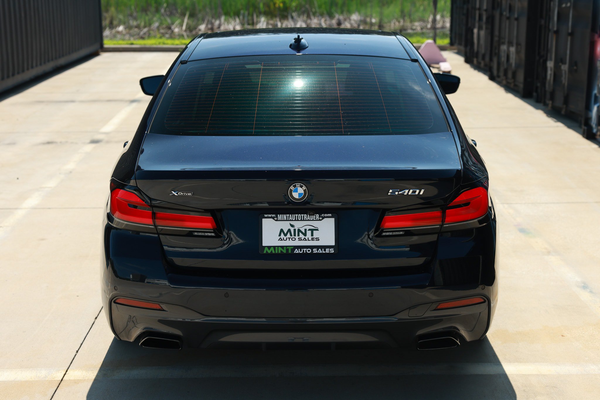 Used 2022 BMW 540i xDrive w/ Executive Package AWD/4WD image 13