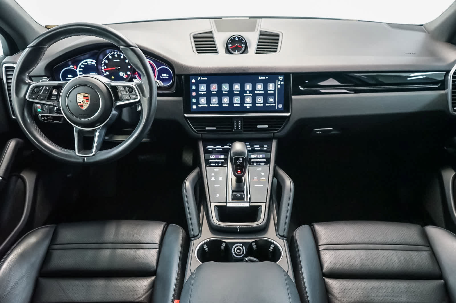Certified 2023 Porsche Cayenne AWD/4WD image 18