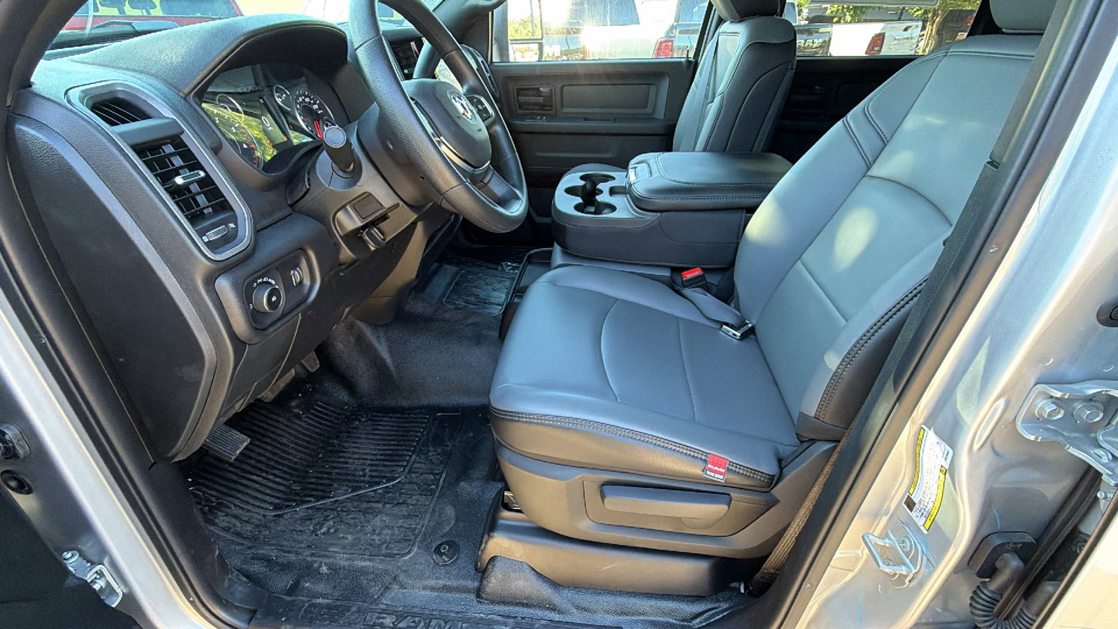 New 2026 RAM 3500 Tradesman w/ Chrome Appearance Group A AWD/4WD image 16