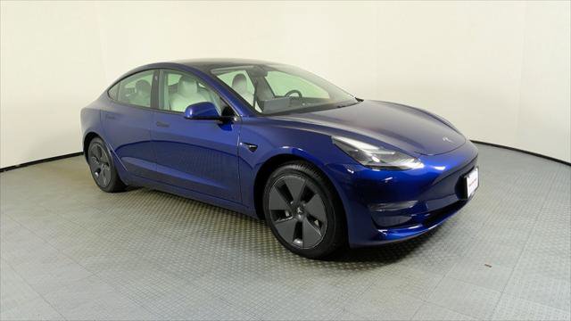 Used 2021 Tesla Model 3 Standard Range Plus RWD image 8