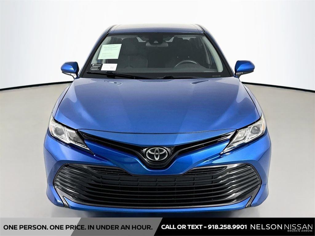 Used 2019 Toyota Camry LE FWD image 2
