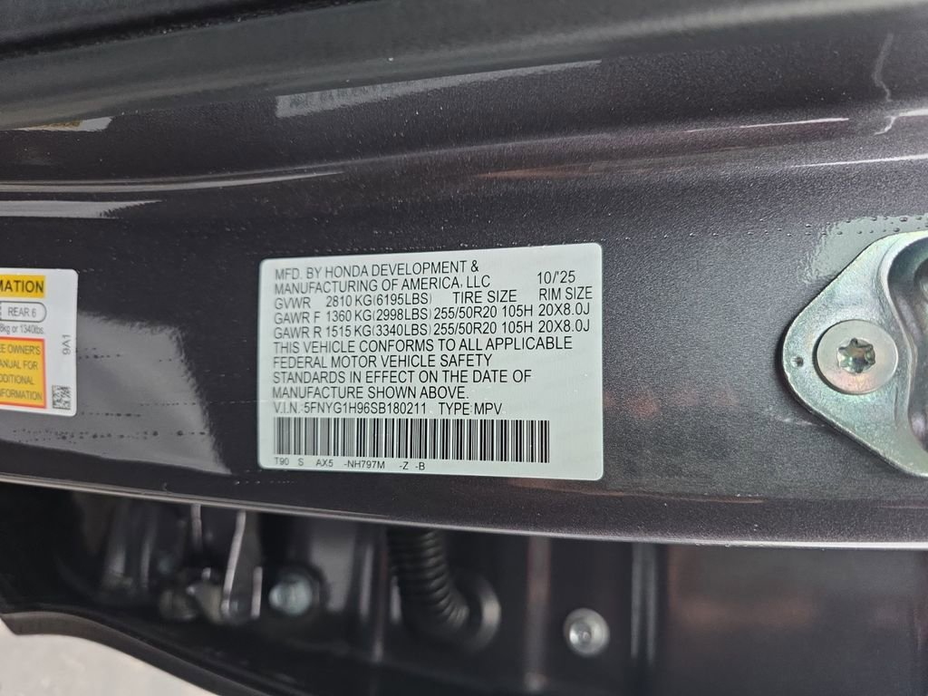 Certified 2025 Honda Pilot Black Edition image 26