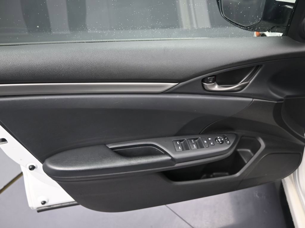 Used 2021 Honda Civic Sport image 11