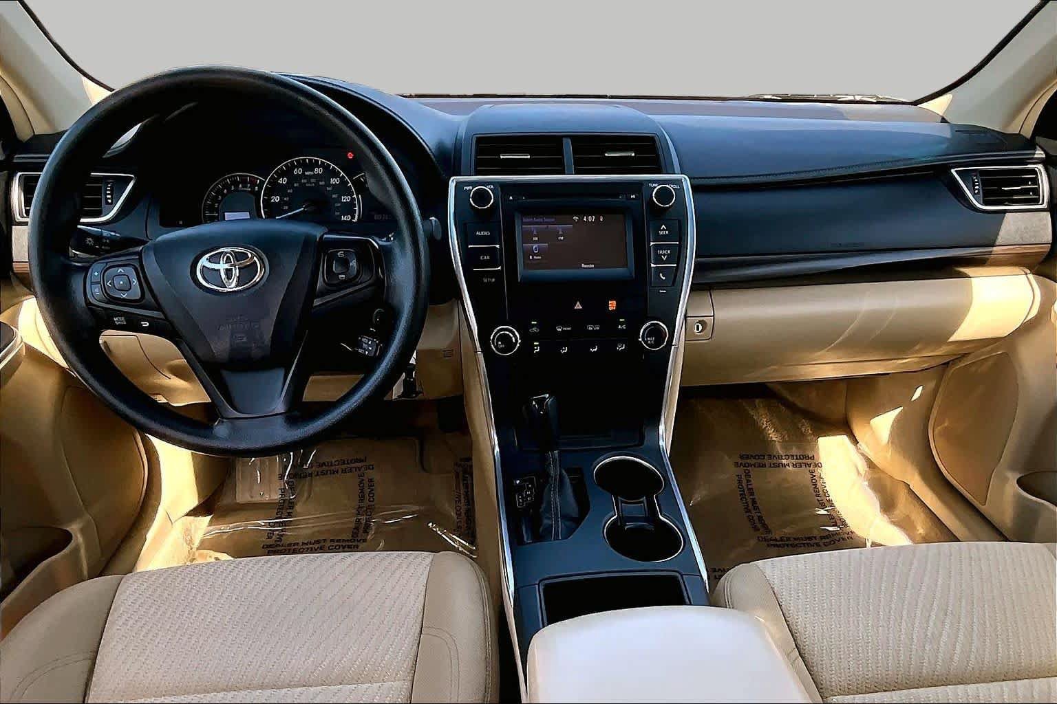 Used 2015 Toyota Camry LE FWD image 15