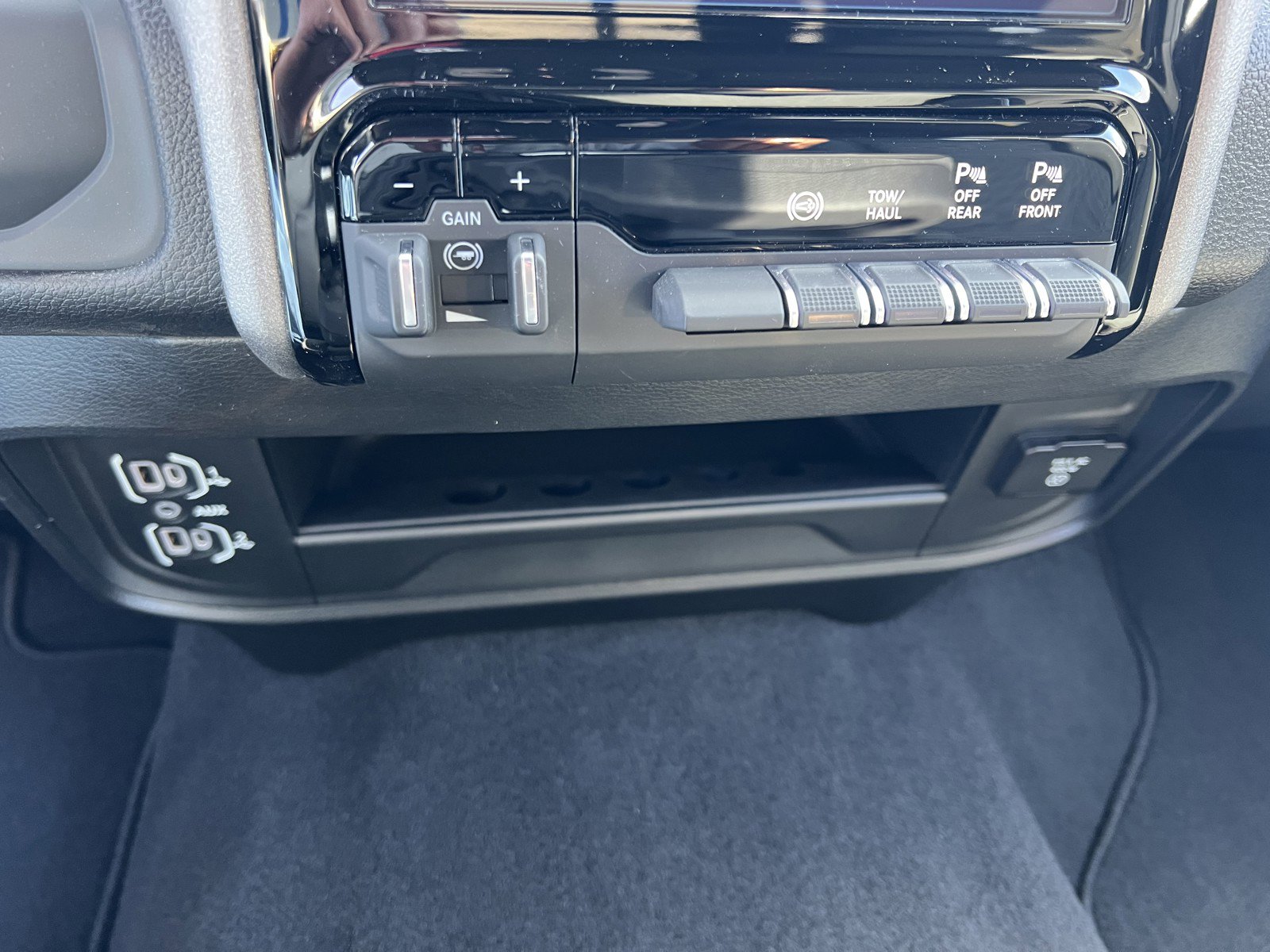 New 2026 RAM 2500 Tradesman AWD/4WD image 24