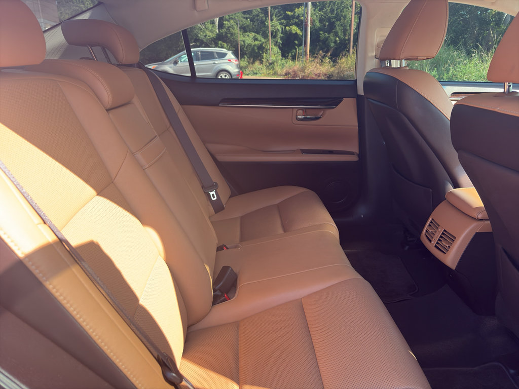 Used 2018 Lexus ES 350 w/ Premier Package FWD image 13