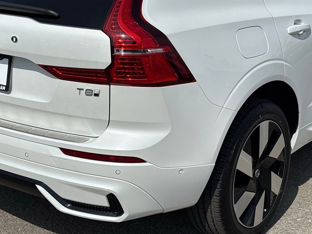 Used 2025 Volvo XC60 T8 Ultra w/ Protection Package Premier AWD/4WD image 6
