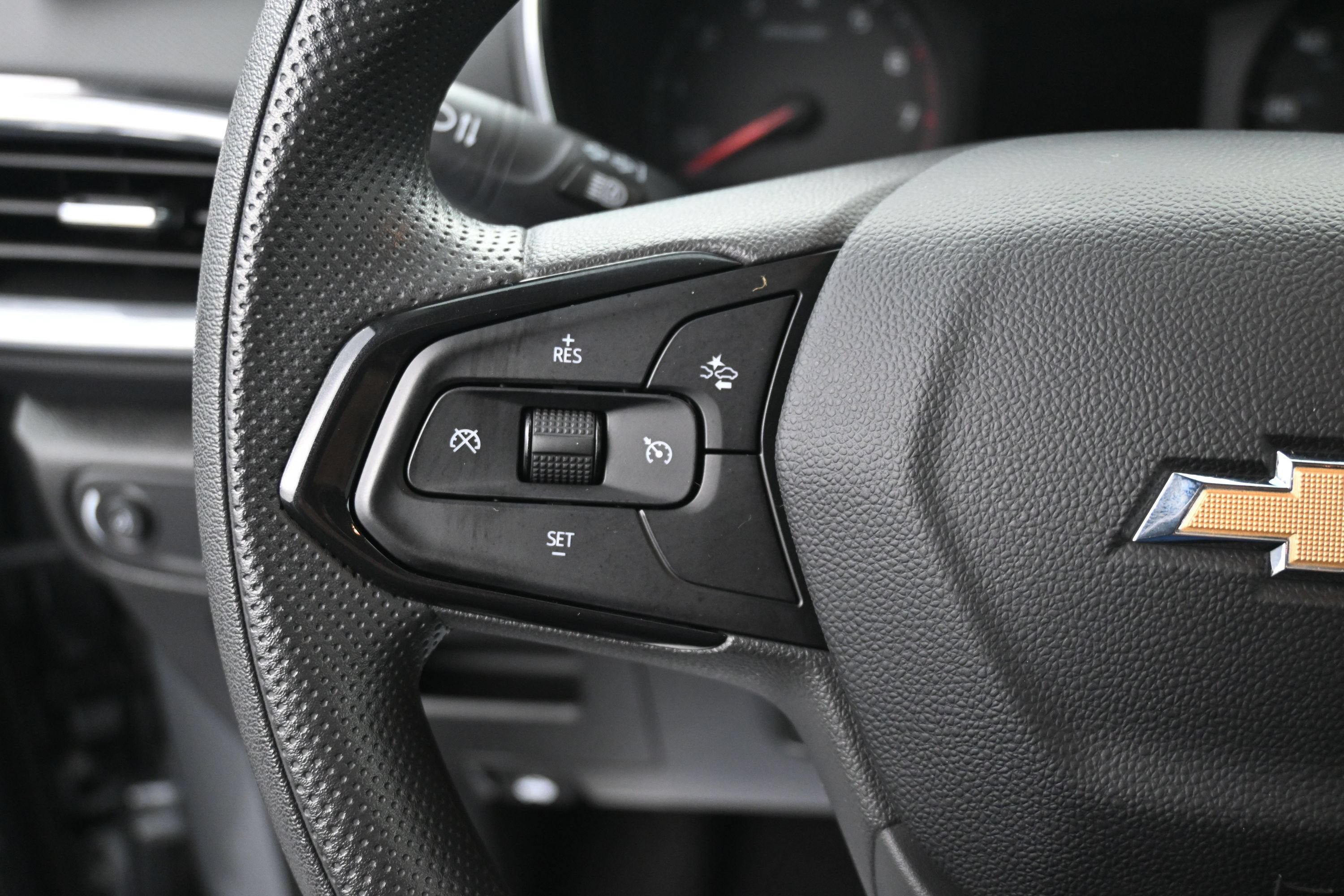Certified 2023 Chevrolet TrailBlazer LT w/ Convenience Package FWD image 12