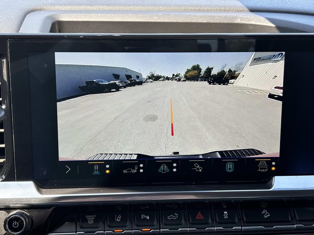 Used 2024 Chevrolet Silverado 2500 LTZ w/ LTZ Premium Package image 19