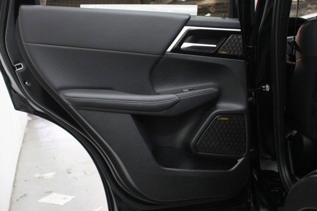 New 2026 Mitsubishi Outlander SE image 25