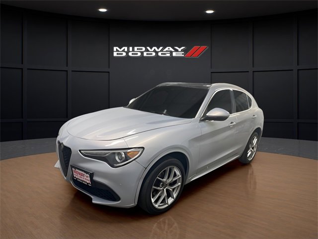Used 2021 Alfa Romeo Stelvio Ti w/ Nero Edizione image 2