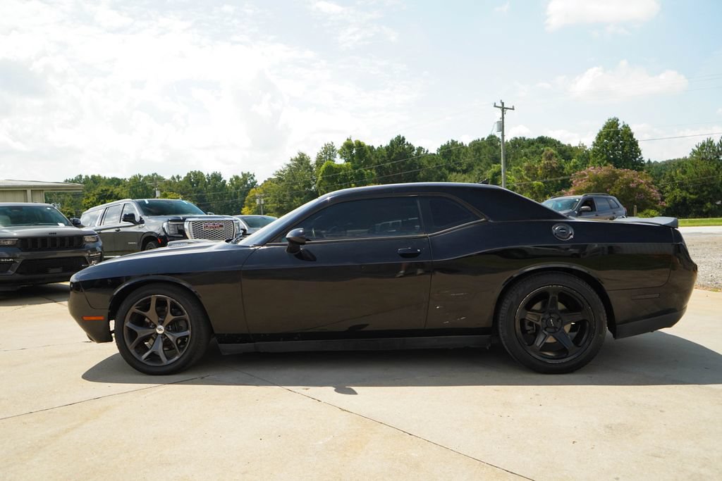 Used 2019 Dodge Challenger R/T w/ Shaker Package RWD image 20