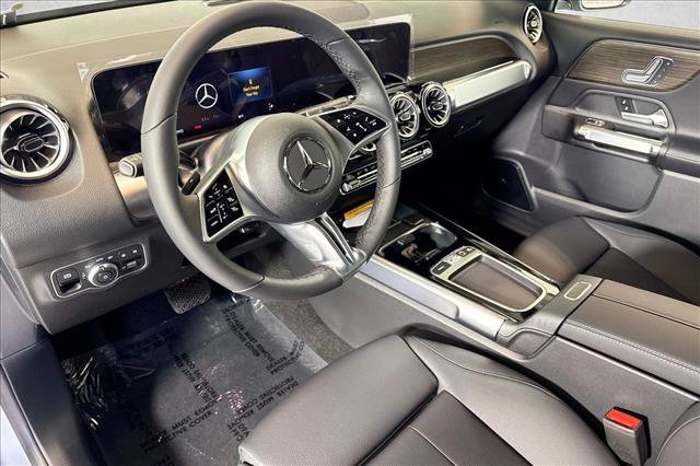 New 2026 Mercedes-Benz GLB 250 image 9
