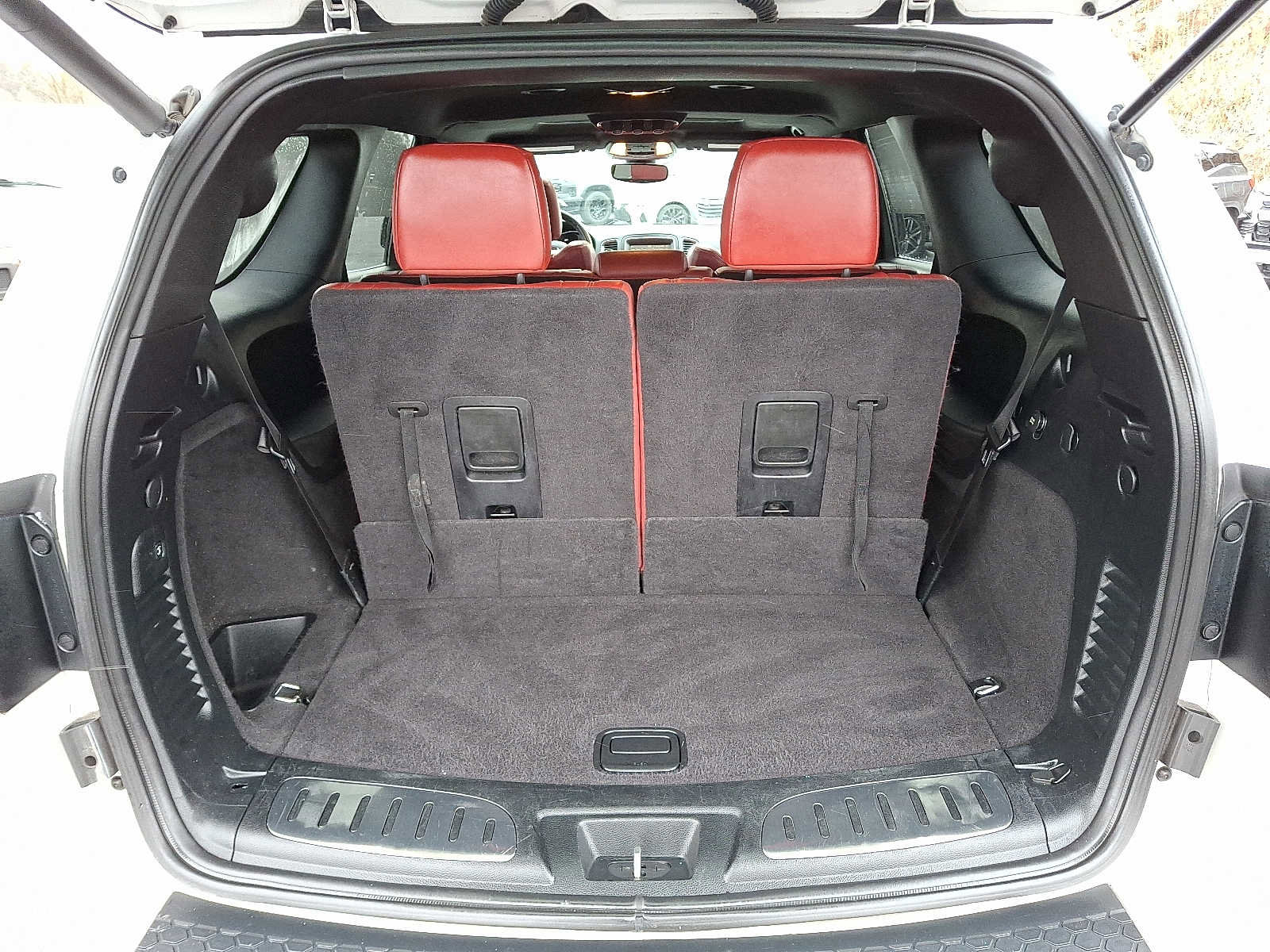 Used 2017 Dodge Durango R/T image 28