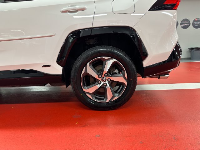 Certified 2023 Toyota RAV4 SE w/ Weather & Moonroof Package AWD/4WD image 28